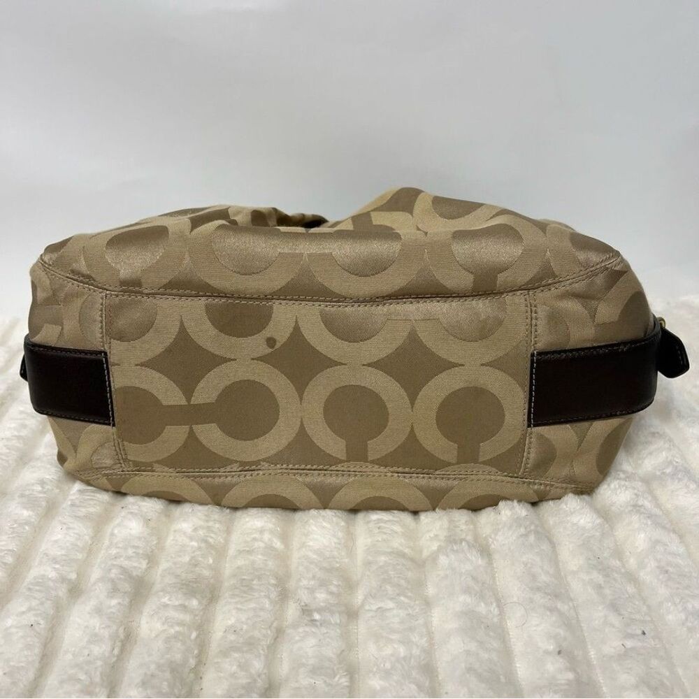 Coach signature Maggie tan shoulder handbag purse - Picture 7 of 10